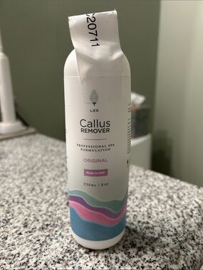 Lee Callus Remover Bottle — White with Pink, Blue, Green Accents, Brand New!!